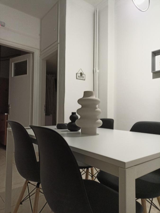 Pagrati Apartment Διαμέρισμα Παγκράτι Athén Kültér fotó