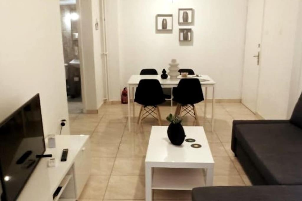 Pagrati Apartment Διαμέρισμα Παγκράτι Athén Kültér fotó